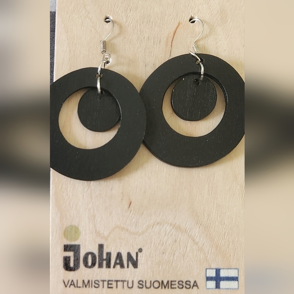 Johan Wooden black Silver Earrings - Picture 3 of 5